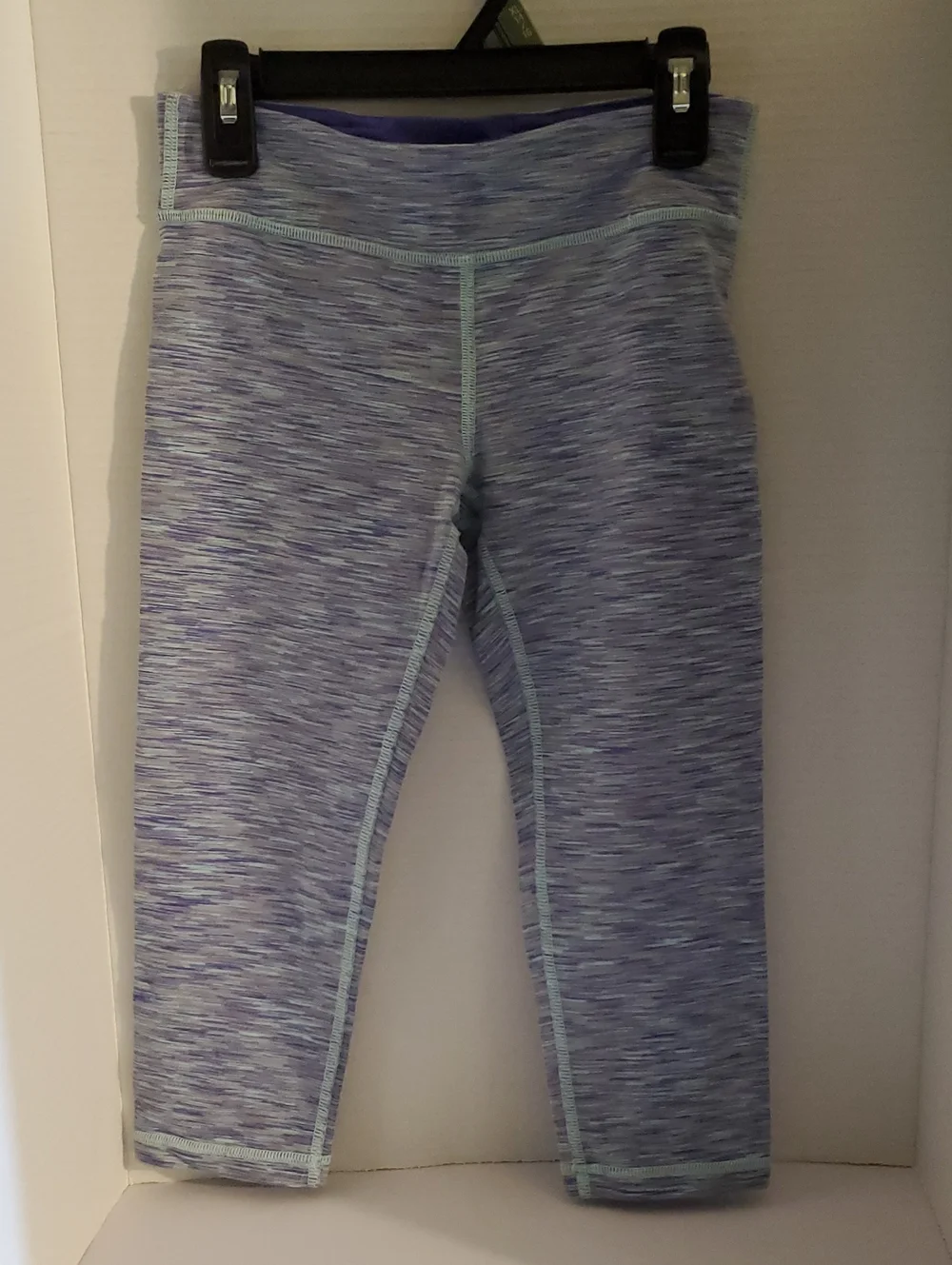 Ivivva Girls Active Cropped Leggings  Size 12